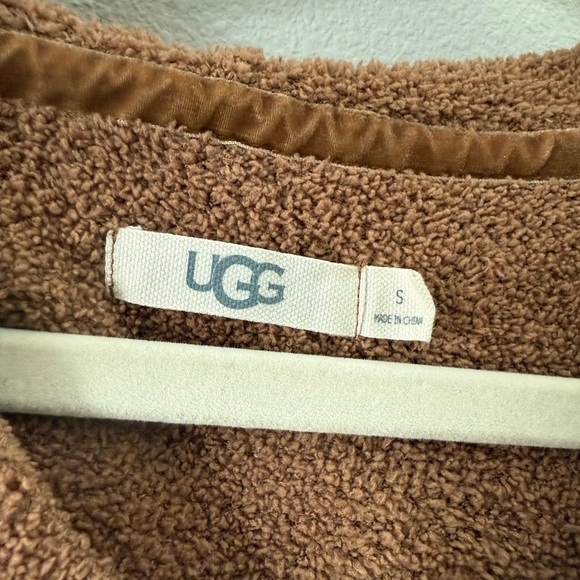 UGG Women's Tan V-Neck Sweater - Picture 2 of 7